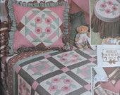 Rose of Sharon Churn Dash Quilt Square Pillow Bed Caddy Shirley Botsford Designs Quilt Block Club Lesson 4 Simplicity 9312 Sewing Pattern
