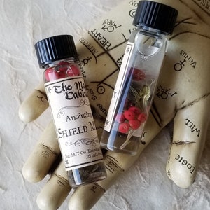 Shield Maiden Oil, Spiritual Protection Oil, Viking Magick, Ritual Anointing Oils, Wicca and Witchcraft Supplies, Heathen Pagan Occult