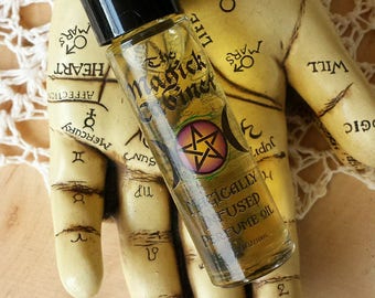 Dark Moon Perfume to Embrace your Darker Side, Witches Perfume Oil, Witch Perfume, New Moon Perfume Oil, Sensual Perfume, Wicca Magick