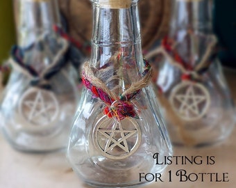 Witch Bottle for your potions and Witchcraft herbs, Wicca and Witchcraft Supplies, Apothecary bottles with a pentacle charm, Spell Bottles