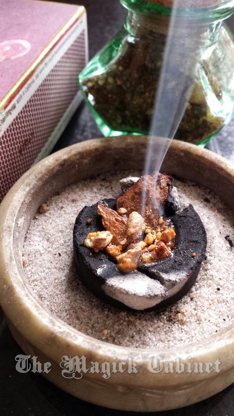 Black Mayan Copal, Natural Resin Incense for Clearing Rituals and Aromatherapy, Wicca Magick and Witchcraft Supplies, Pagan Occult Heathen image 3