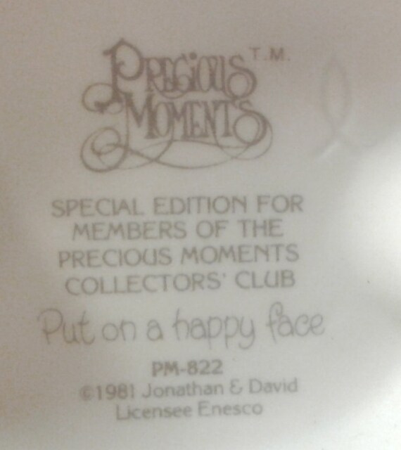 Special Edition Members Club Only Precious Moments Figurine # PM 822 Retired Put On A Happy Face