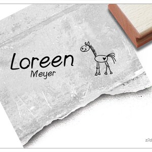 Individueller Namensstempel Pferd Stempel personalisiert mit Name, Tier, Holzstempel o. Automatikstempel, Geschenk für Kinder, Einschulung Bild 1