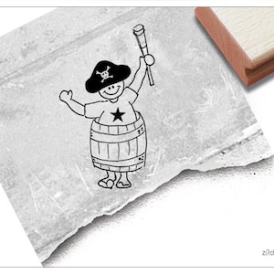 Stempel Kinderstempel Pirat in Tonne - Motivstempel, Geschenk für Kinder, Kita, Kinderzimmer, Schule, Geburtstag, Einschulung, Basteln