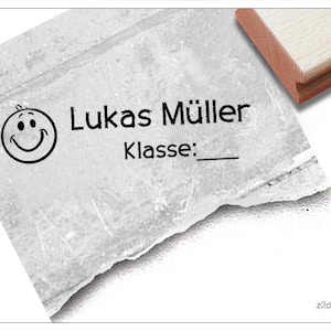 Timbro personalizzato con nome e classe, timbro in legno o timbro automatico, regalo per bambini