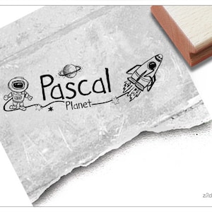 Spazio per timbro personalizzato con razzo - timbro personalizzato con nome, timbro in legno o timbro automatico, regalo per bambini