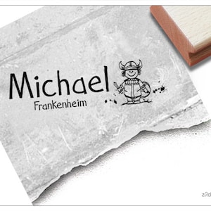 Timbro con nome individuale Vichingo - timbro personalizzato con nome, timbro in legno o timbro automatico, regalo per bambini, iscrizione scolastica