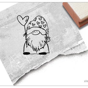 Stempel Herzwichtel, Wichtel mit Herzen - Motivstempel mit Gnom, Wichtelstempel, Karten zum Valentinstag, Geschenk, Liebe, Deko, Scrapbook
