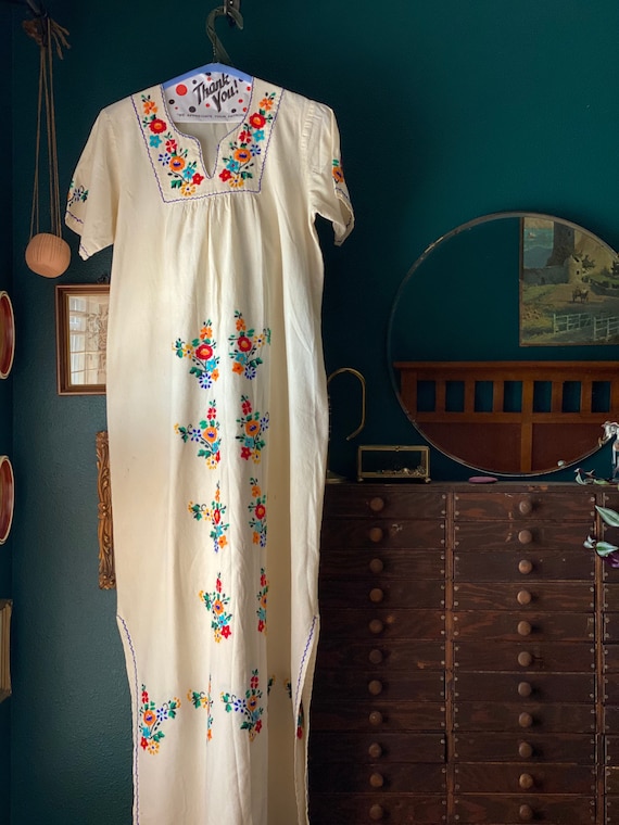 Embroidered Flower Native Dress - image 4