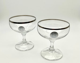 Set of 2 - Schott Zwiesel small (6oz) wine glasses made in Germany 1980s