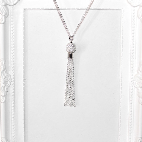 Flapper/1920's long silver plate necklace with Sparkledust bead & chain tassel pendant