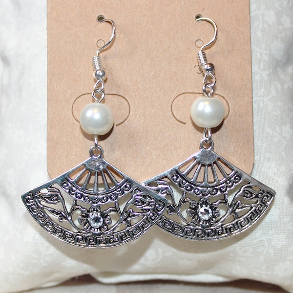 1920's/flapper Art Deco style silver fan and faux pearl drop earrings