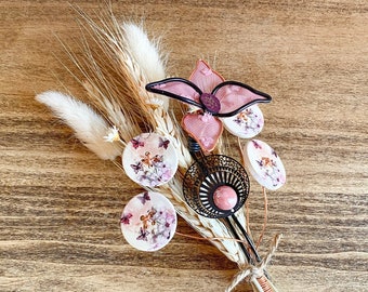 Pretty button, dried and wire flower posy in dusky pink, cream and black tones 25cm tall