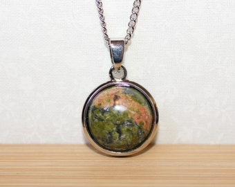 Khaki and pink Unakite gemstone pendant on a 20 inch platinum plated chain