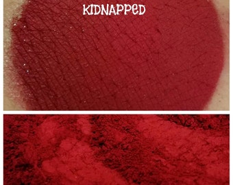 Kidnapped - Red Eyeshadow Pigment - ili