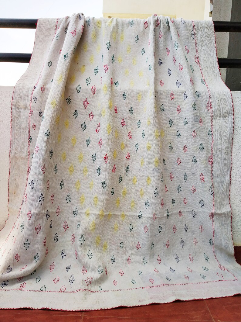 Free Shipping USA UK !Usd 30 off Exquisite Reversible white Vintage kantha cotton quilt throw sari quilt blanketbedding decor