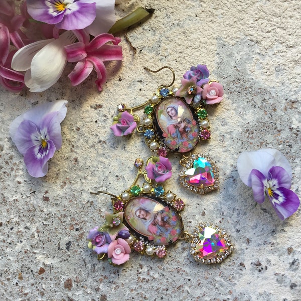 statement earrings baroque style ,spring madona, pearls and rhinestones ,Miriam Haskell's elements,porcelain roses