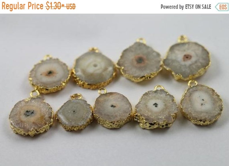Beige 10-20 mm Pendant Natural Solar Quartz stone Geodes Gold Edged