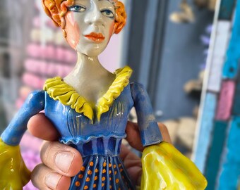 Agnes – Glazed Stoneware Art Doll with Subtle Joints, Feminine & Poetic Figurine, Handcrafted Ball-Jointed Sculpture