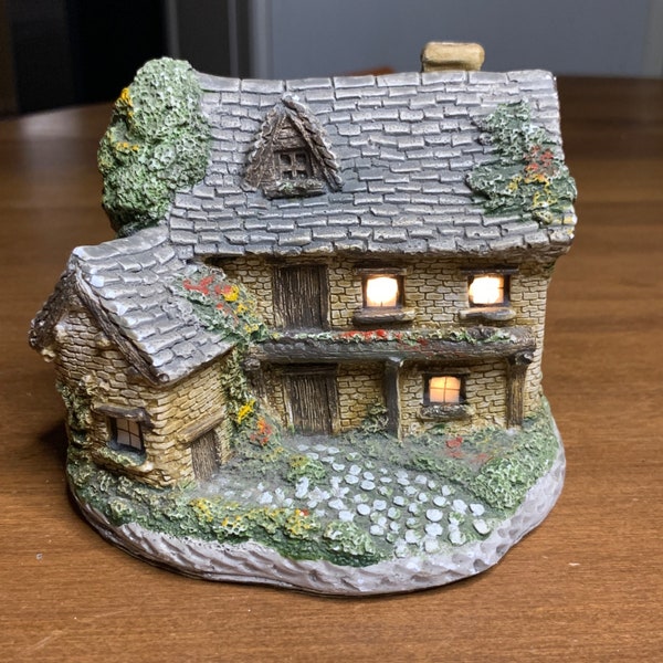 Vintage 1986 Small Lighted Country Cottage by Ron Gordon Designs