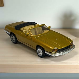 ミニカー　1/43 ジャガー XJ-S 1975(イエロー) [MX41001202] 並行輸入品】 ジャガー-XJ合金ダイキャストトイモデル
