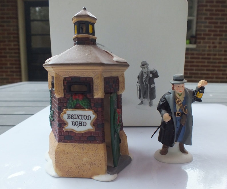 Dept 56 Dickens Village Brixton Road Watchman Set of 2