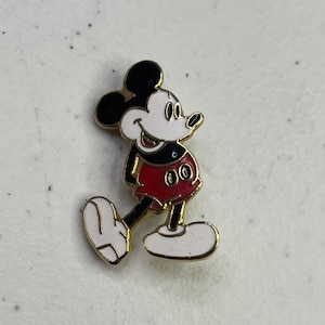 Vintage Walt Disney Productions Mickey Mouse Enamel Pin