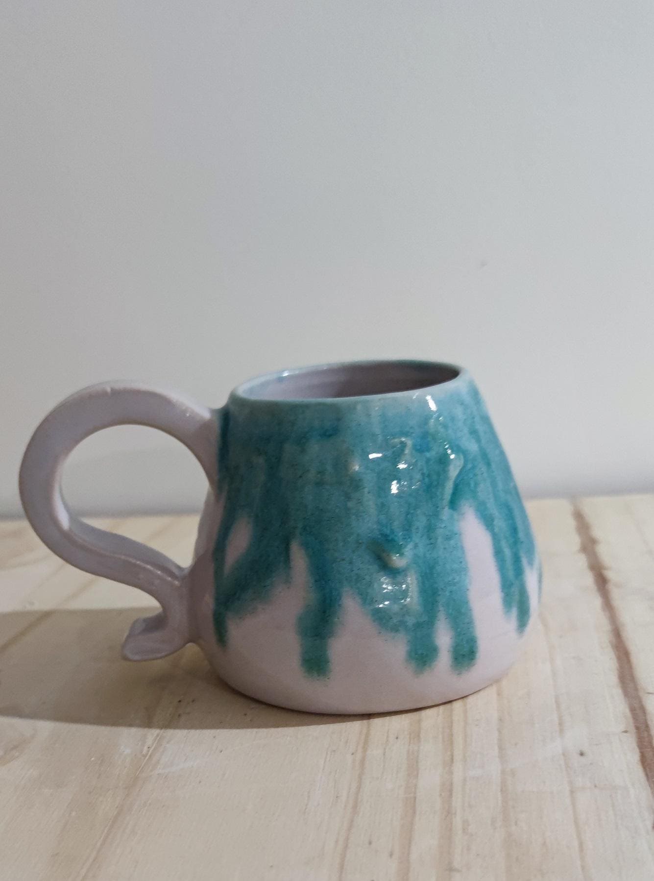 Ancienne gamelle militaire émaillée bleue dégradée - 12 cm | La Family Brocante