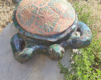 Earthenware turtle glazed and covered with mosaic