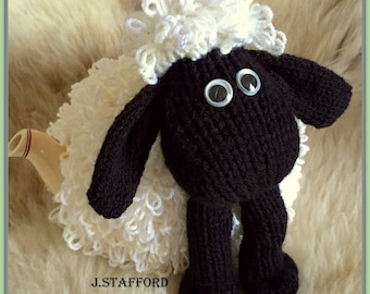 Sheep Tea Cosy pdf knitting pattern
