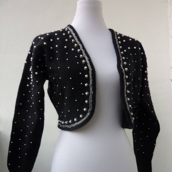 élégante veste boléro mariage festif brodée de perles Angora Fashion taille 36 38, vintage rare, broderie faite main