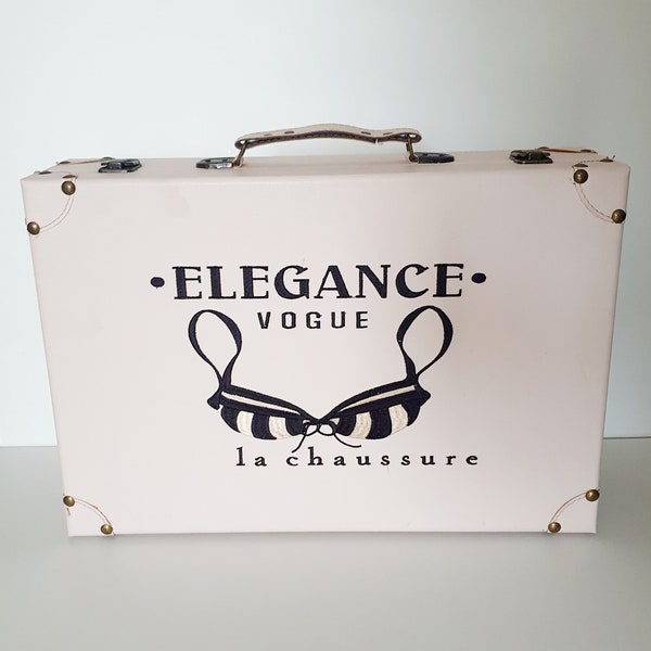 valise en cuir extravagante, objet déco, vogue, décoration, sacs vintage