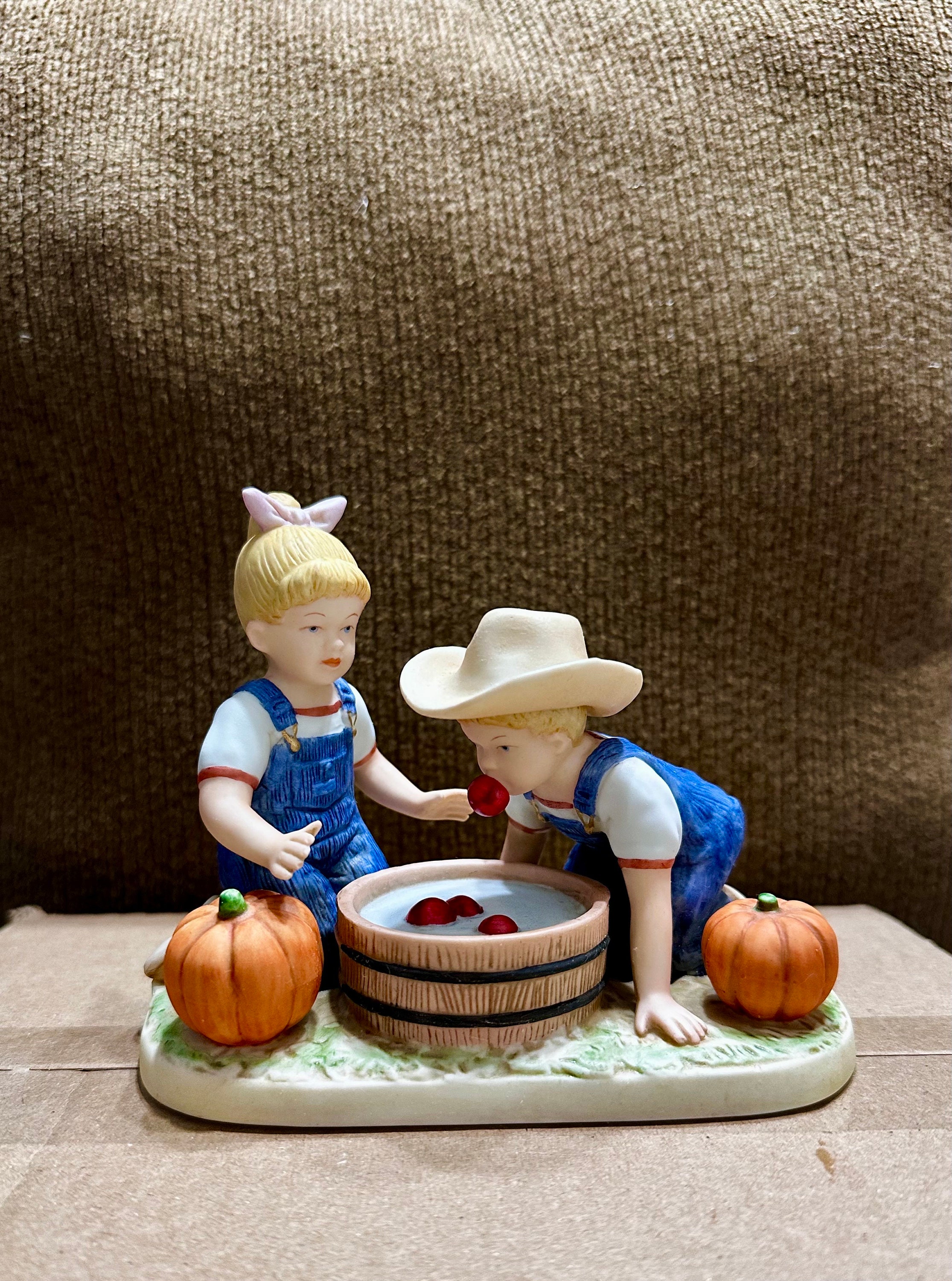Homco Home Interiors Denim Days bobbing for Apples 1527 1985 Etsy