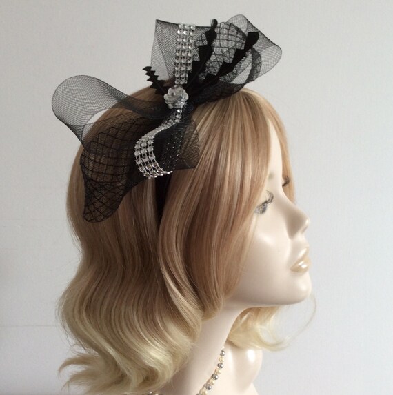 Silver FASCINATOR With Crin Silver 