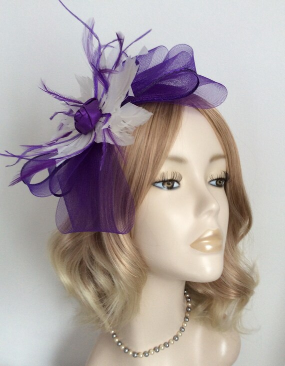 FASCINATOR With Crin Loops Feathers 