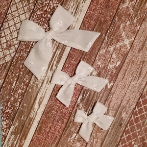 White Eyelet bow | classic handtied | headband or clip