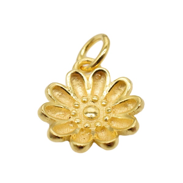 18K Gold Vermeil Style Daisy Charm, 18K Gold Plated over 925 Sterling Silver Flower Charm, Daisy Pendant, Bracelet Charm, Necklace Charm