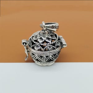 Sterling Silber Hohl Medaillon Charme, 925er Silber Gebet Box Charme, Kleine Medaillon Anhänger, Stammes Wunsch Box, Erinnerungsbox, Halskette Charm