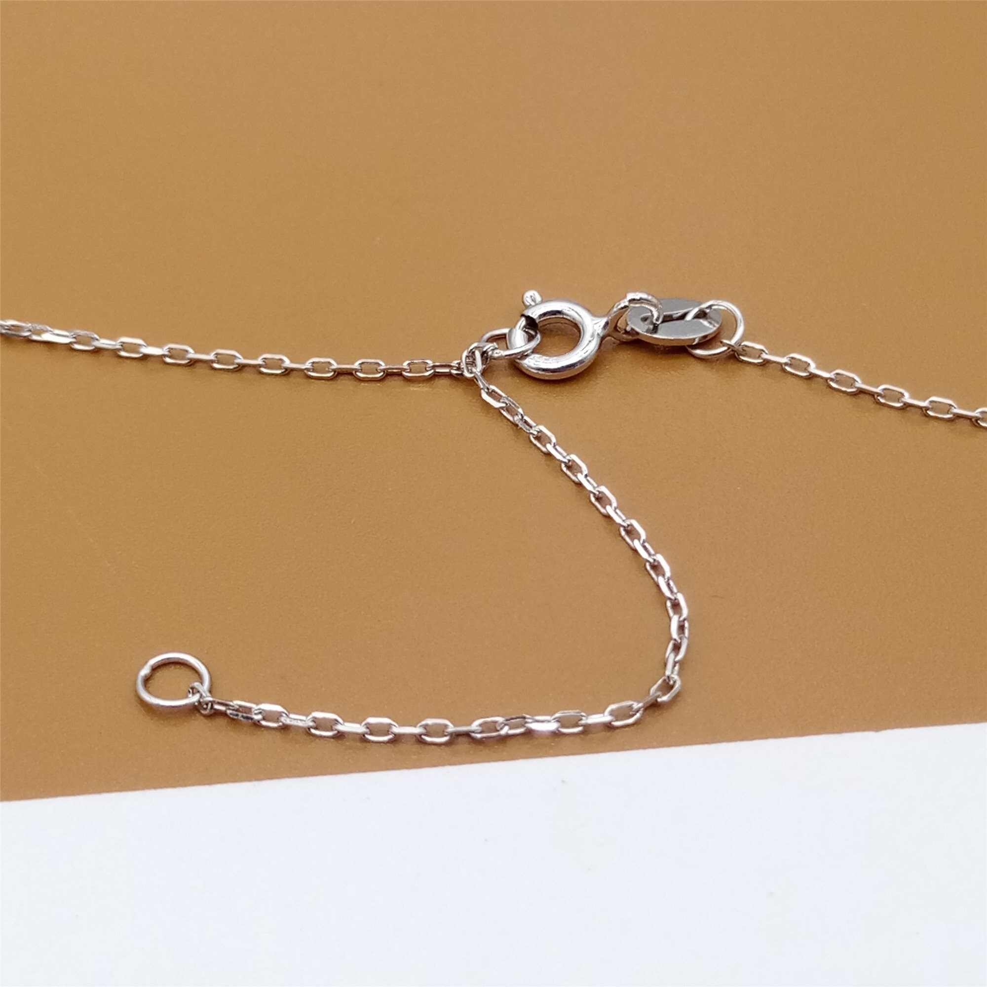 Catana A Maglie Piatte In Argento Sterling Placcato Rodio – 55,9 Cm Regolabile, Larghezza 1,5 Mm, Ipoallergenica
