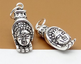 Ciondolo Buddha in mano in argento sterling, ciondolo con statua di Buddha, ciondolo buddista in argento 925 per yoga e meditazione, ciondolo per bracciale e collana