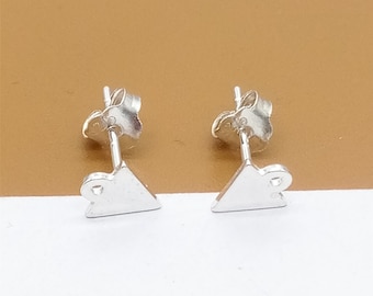 10 pares de aretes triangulares de plata esterlina con orificio para anillo de 0,8 mm, postes para aretes triangulares de plata 925 con tuercas, joyería para aretes