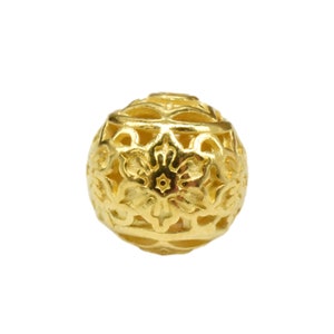 14K Gold Vermeil Style Flower Round Bead, 925 Sterling Silver Flower Bead w/ Heavy 14K Gold Plated, Floral Bead for Bracelet Necklace 10mm