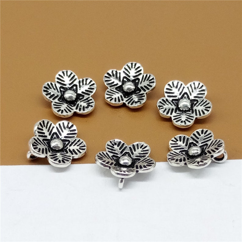 Daffodil Flower Silver Charm - Jonquil Narcissus Charm – Scarlett Jewellery