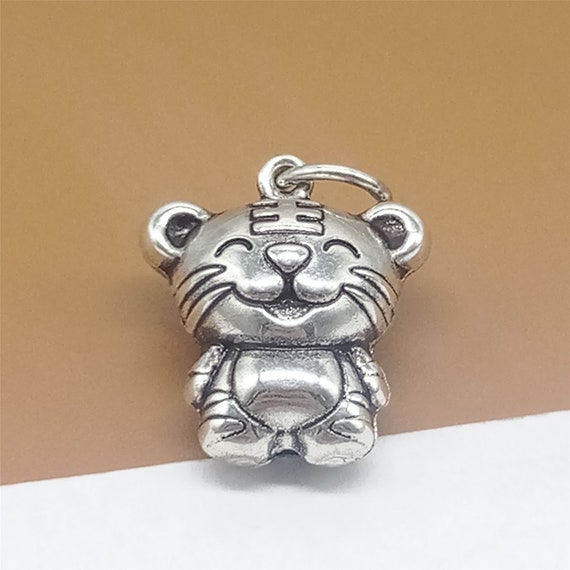 Tiger Charm Antiqued Finish Sterling Silver 3D Tiger Charm Antiqued Finish Sterling Silver 3D