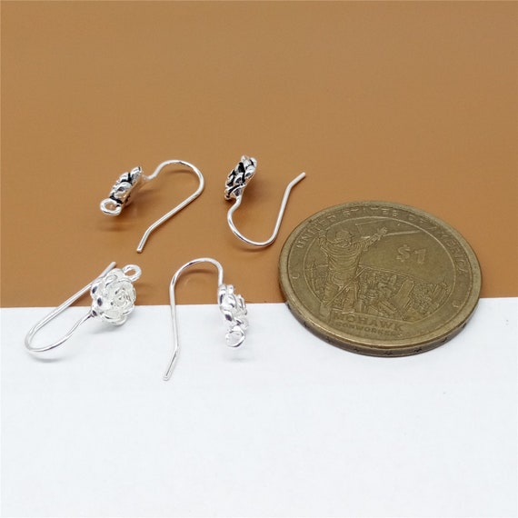 Orecchini A Forma Di Fiore Bianco | Nerina Bijoux