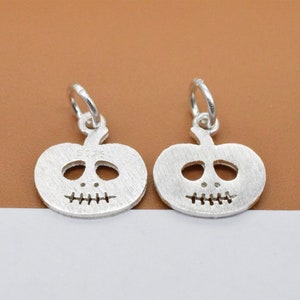 4 Sterling Silber Kürbis Charm, Alptraum Jack Charm, 925er Silber Geist Kürbis Charm, Halloween Charm, Halsketten Charm, Armband Charm