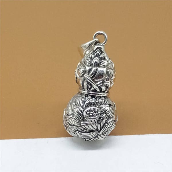 Sterling Silver Gourd Pendant, 925 Silver Hollow Coin Gourd Charm, Oxidizded Gourd Charm, Calabash Charm 5.6g