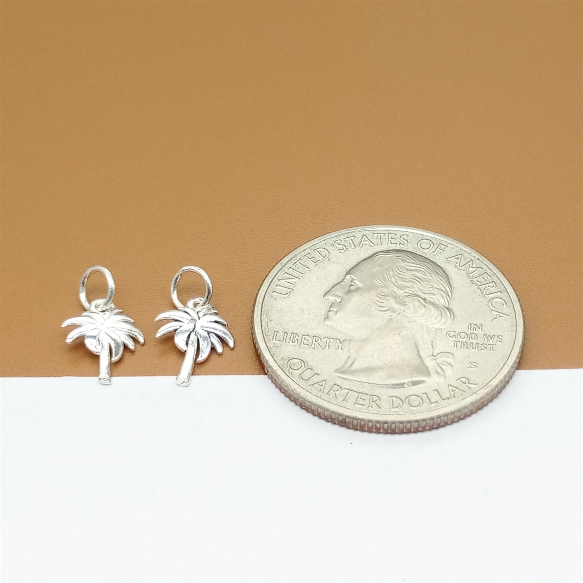 20個のスターリングシルバーの小さなヤシの木のチャーム、925シルバー