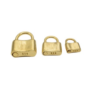 14K Gold Vermeil Style Padlock Charm, Padlock Clasp, Lock Clasp, 14K Gold Plated w Sterling Silver Padlock Lock Pendant Can Be Opened