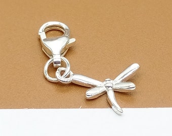 Charm de libélula pequeño de plata de ley con clip, charm de libélula de plata 925 con clip, charm de libélula con cierre de langosta, charm de insecto